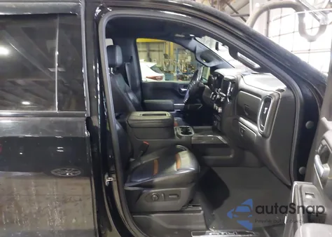 2022 GMC Sierra 1500 Limited At4 z USA, uszkodzony, nr VIN 3GTP9EEL1NG105556